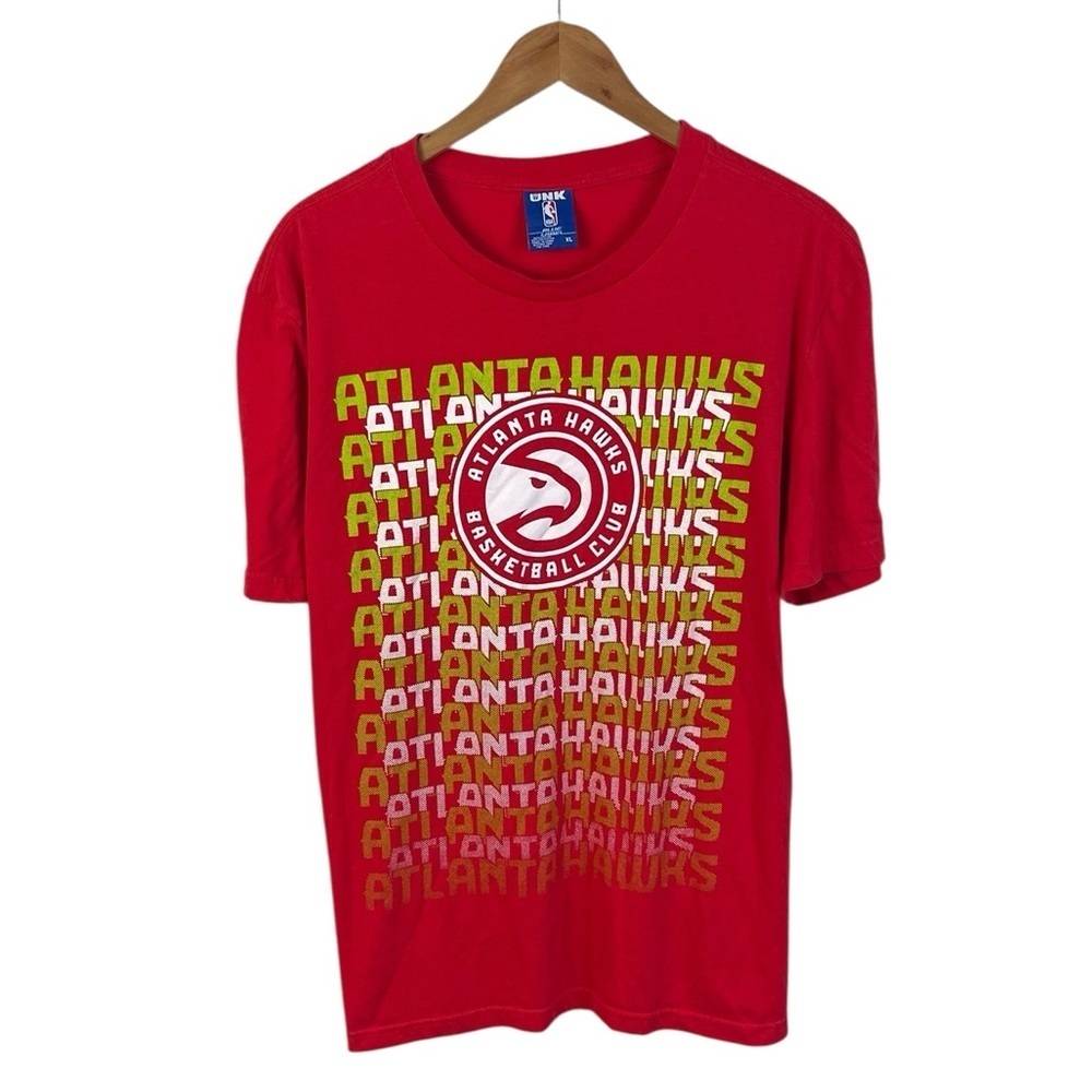 TS379 Men’s UNK NBA Blue Label Atlanta Hawks Team Basketball T Shirt XL